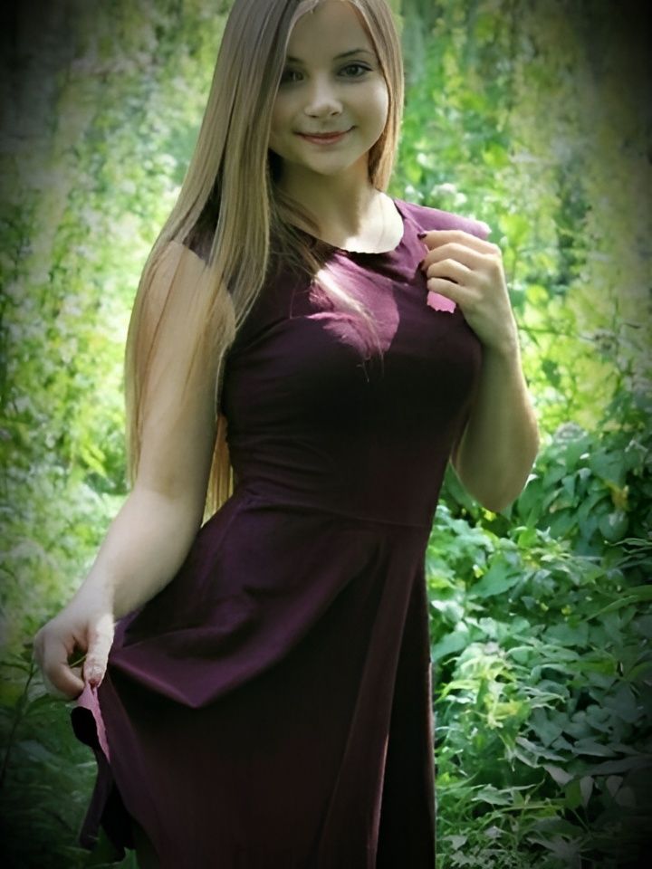 Людмила привлекальеная девушка из Амвросиевки цена от 2000 руб