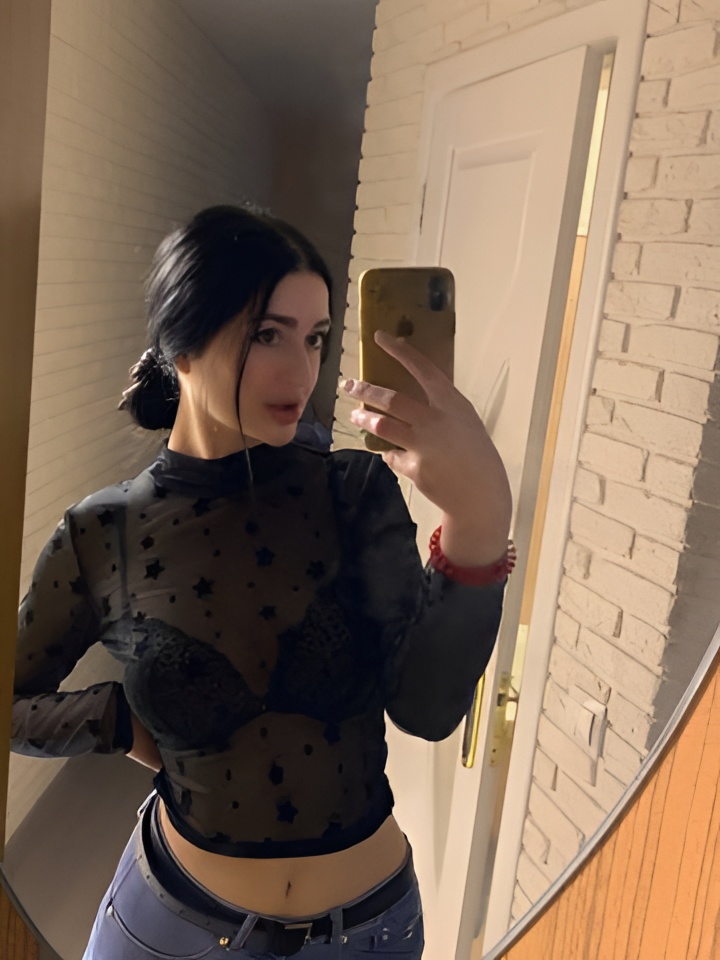 Жасмин привлекальеная девушка из Амвросиевки цена от 1500 руб