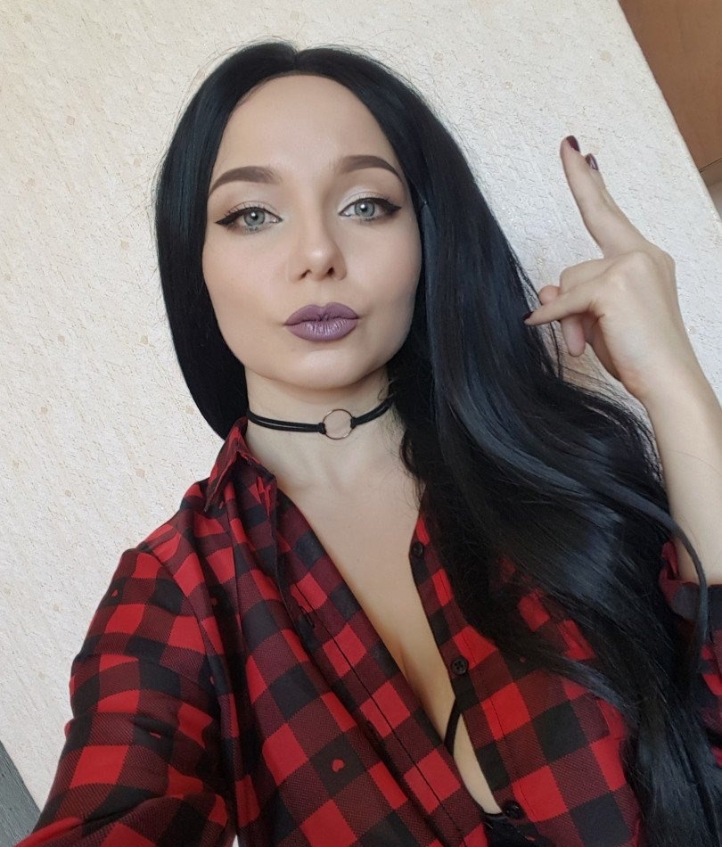 Рада привлекальеная девушка из Амвросиевки цена от 3500 руб