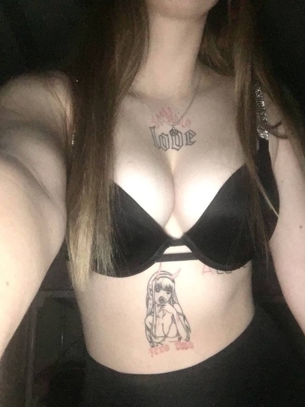 Рита привлекательная девушка из Амвросиевки цена от 3000 руб